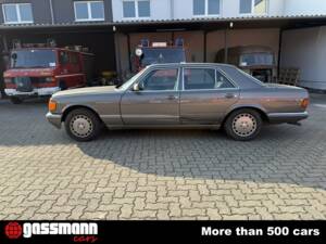 Image 5/15 of Mercedes-Benz 500 SE (1990)