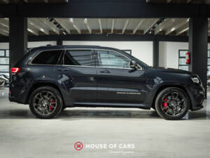 Image 5/50 of Jeep Grand Cherokee 6.4 V8 SRT (2015)