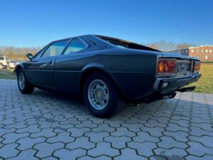 Image 2/13 of Ferrari 308 GT4 (1975)