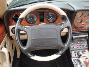 Image 16/50 of Bentley Continental SC Sedanca (1999)