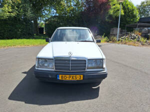 Afbeelding 5/15 van Mercedes-Benz 300 D (1986)