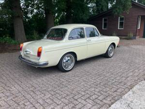 Image 3/34 of Volkswagen 1600 (1972)