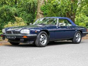 Image 5/50 de Jaguar XJS 5.3 V12 (1990)