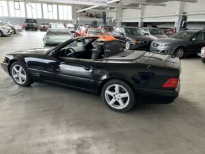 Afbeelding 16/25 van Mercedes-Benz SL 500 (1999)