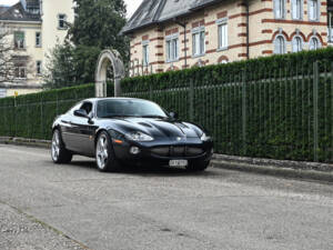 Image 28/51 of Jaguar XKR (2002)