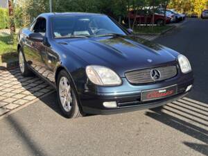 Afbeelding 42/49 van Mercedes-Benz SLK 200 (1998)