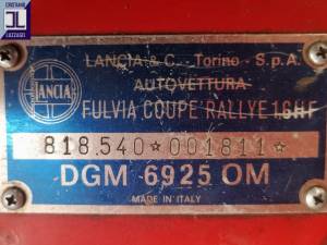Image 34/54 de Lancia Fulvia Rallye HF 1.6 (1970)
