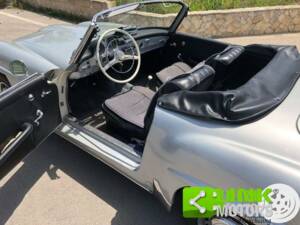 Image 7/10 de Mercedes-Benz 190 SL (1957)