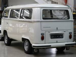 Bild 4/26 von Volkswagen T2a Kleinbus L (1971)