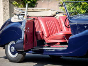 Afbeelding 10/45 van Bentley Mark VI Vanden Plas DHC (1947)