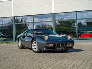 Image 26/36 de Ferrari 328 GTB (1986)