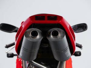 Immagine 11/50 di Ducati DUMMY (1994)