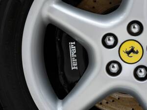 Imagen 12/15 de Ferrari 550 Maranello (1997)