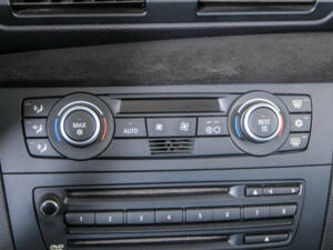 Bild 28/50 von BMW 125i (2009)