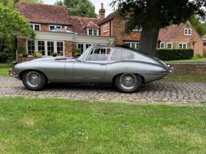 Image 15/30 de Jaguar Type E 4.2 (1965)