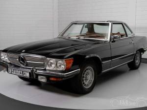 Image 18/19 of Mercedes-Benz 350 SL (1972)