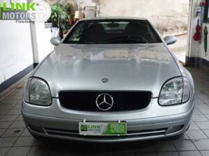 Image 3/10 of Mercedes-Benz SLK 200 Kompressor (1997)