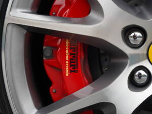 Image 44/50 of Ferrari California (2010)