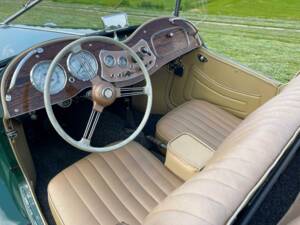 Imagen 5/7 de MG TD (1950)