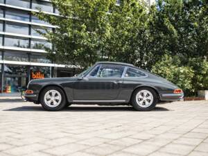 Image 8/59 of Porsche 911 2.0 (1967)