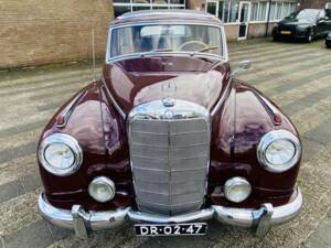 Image 29/50 of Mercedes-Benz 300 b (1954)