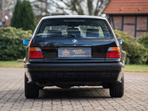 Bild 16/44 von BMW 328i Touring (1997)