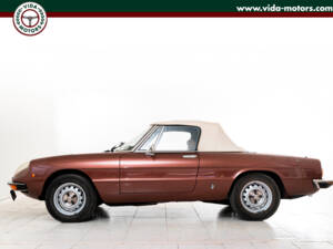 Bild 5/15 von Alfa Romeo 1600 Spider (1981)