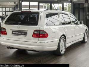 Afbeelding 5/15 van Mercedes-Benz E 55 AMG T (2001)