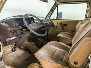 Bild 11/50 von Volkswagen T3 Caravelle GL 1.9 (1986)
