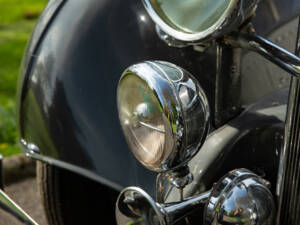 Image 31/44 of Alvis 4.3 Liter Saloon (1938)