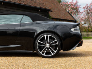 Image 46/99 of Aston Martin DBS Volante (2012)