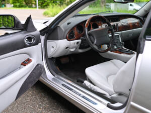 Imagen 21/32 de Jaguar XKR (2002)