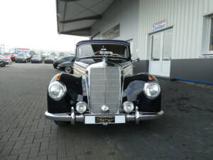 Afbeelding 2/25 van Mercedes-Benz 220 Cabriolet B (1952)