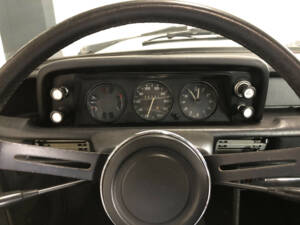 Image 14/30 of BMW 2002 Baur (1972)