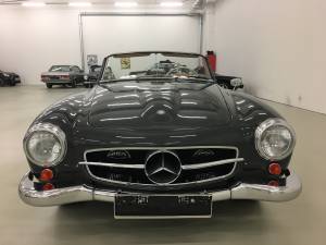 Imagen 2/40 de Mercedes-Benz 190 SL (1961)