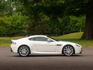 Bild 2/50 von Aston Martin V8 Vantage (2013)