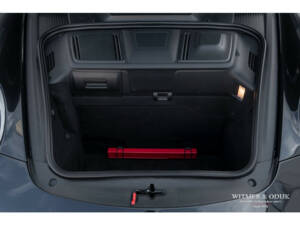 Image 32/32 de Porsche 911 Carrera 4S (2009)