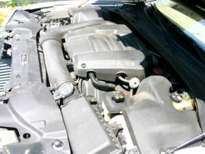 Bild 39/51 von Jaguar S-Type 4.0 V8 (2000)