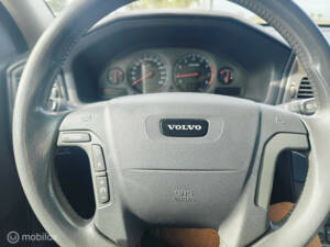 Bild 18/32 von Volvo V 70 T5 (2002)