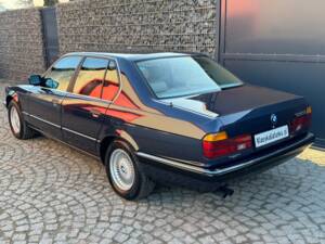 Immagine 4/99 di BMW 735i (1988)