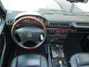 Afbeelding 50/93 van Mercedes-Benz G 55 AMG (lang) (2000)