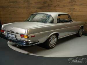 Bild 2/5 von Mercedes-Benz 280 SE (1970)