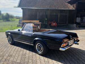 Image 4/9 of Mercedes-Benz 230 SL (1964)