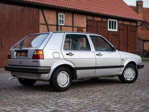 Bild 12/42 von Volkswagen Golf II 1.8 (1989)