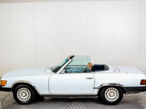Image 14/47 of Mercedes-Benz 450 SL (1973)