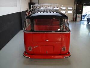 Image 4/50 of Volkswagen T1 Brasil &quot;Samba&quot; (1975)