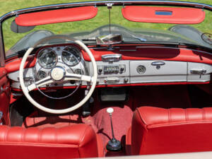 Imagen 6/30 de Mercedes-Benz 190 SL (1961)