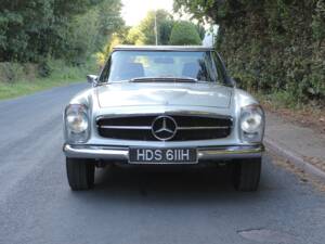 Image 2/23 of Mercedes-Benz 280 SL (1970)