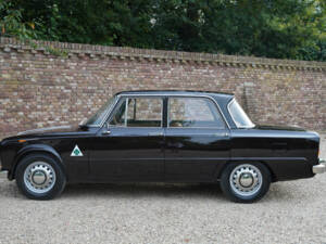 Image 17/50 of Alfa Romeo Giulia 1.3 Super (1973)