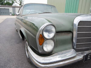 Imagen 26/35 de Mercedes-Benz 280 SE (1969)